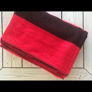Heavy Canadian Blanket